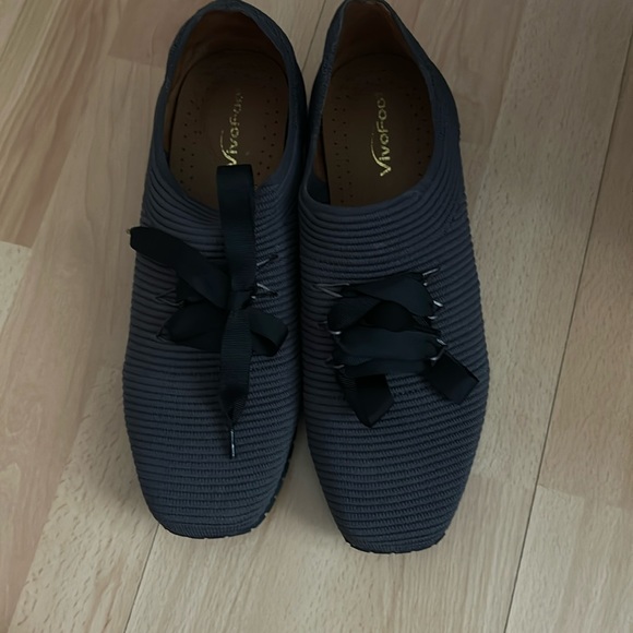 L’Amour Des Pieds - Picture 1 of 11